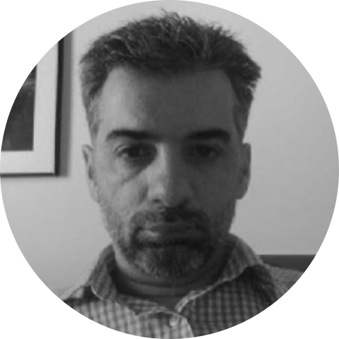 Christos Karapiperis